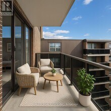 35 Confederation Dr in Toronto, ON - Building Photo - Building Photo