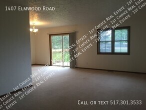 1407 Elmwood Rd in Lansing, MI - Building Photo - Building Photo