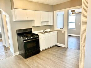 4415 Sunset Ave in Louisville, KY - Building Photo - Building Photo