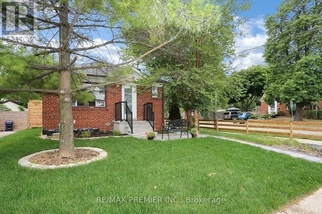 37 Silvercrest Ave in Toronto, ON - Building Photo - Building Photo