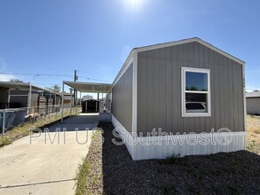 1866 El Dorado Dr in Bullhead City, AZ - Building Photo - Building Photo