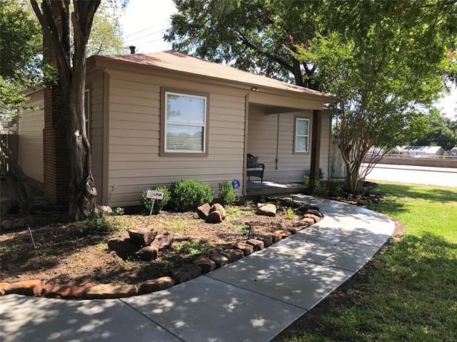 2521 Littlepage St in Fort Worth, TX - Building Photo