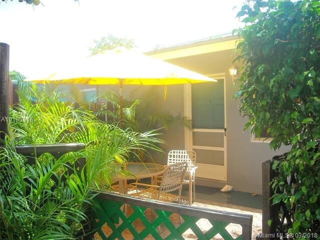 325 Fernwood Rd-Unit -9 in Key Biscayne, FL - Building Photo - Building Photo