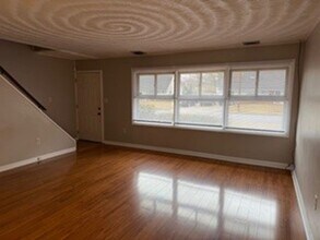 1820 Hartford Dr in Norfolk, VA - Building Photo - Building Photo