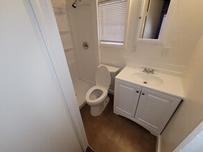 418 E Crescent Ave in Mesa, AZ - Building Photo - Building Photo