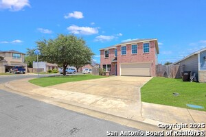 3974 Key W Way in Converse, TX - Foto de edificio - Building Photo