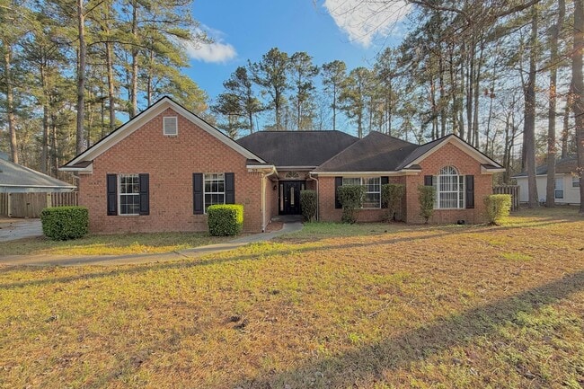 property at 315 S Maple Dr