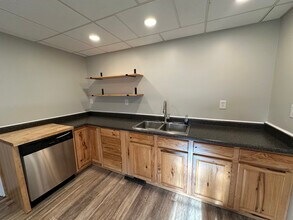 904 7th Ave in Elizabeth, PA - Building Photo - Building Photo