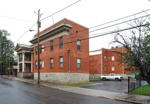 Fourth Bedford Pine Apartments