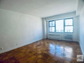 EAST 36 STREET in New York, NY - Building Photo - Building Photo