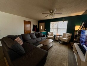 1736 S 10th Ave in Ozark, MO - Building Photo - Building Photo