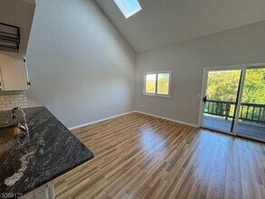 2 Stowe Ct in Vernon, NJ - Building Photo - Building Photo