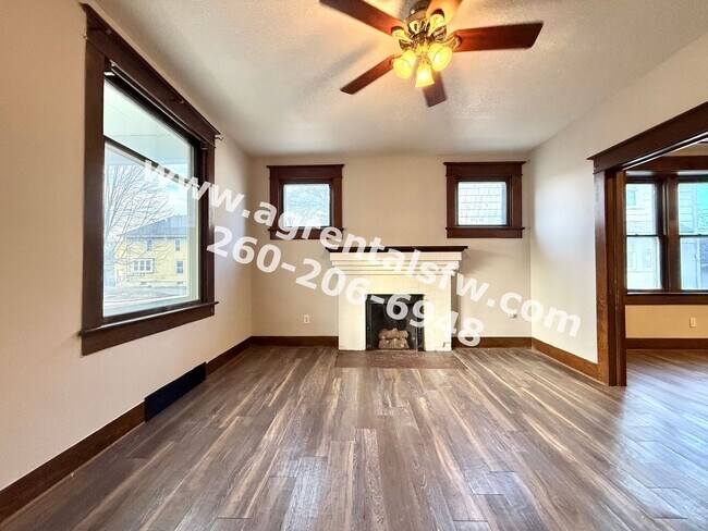 2921 Broadway in Fort Wayne, IN - Building Photo - Building Photo