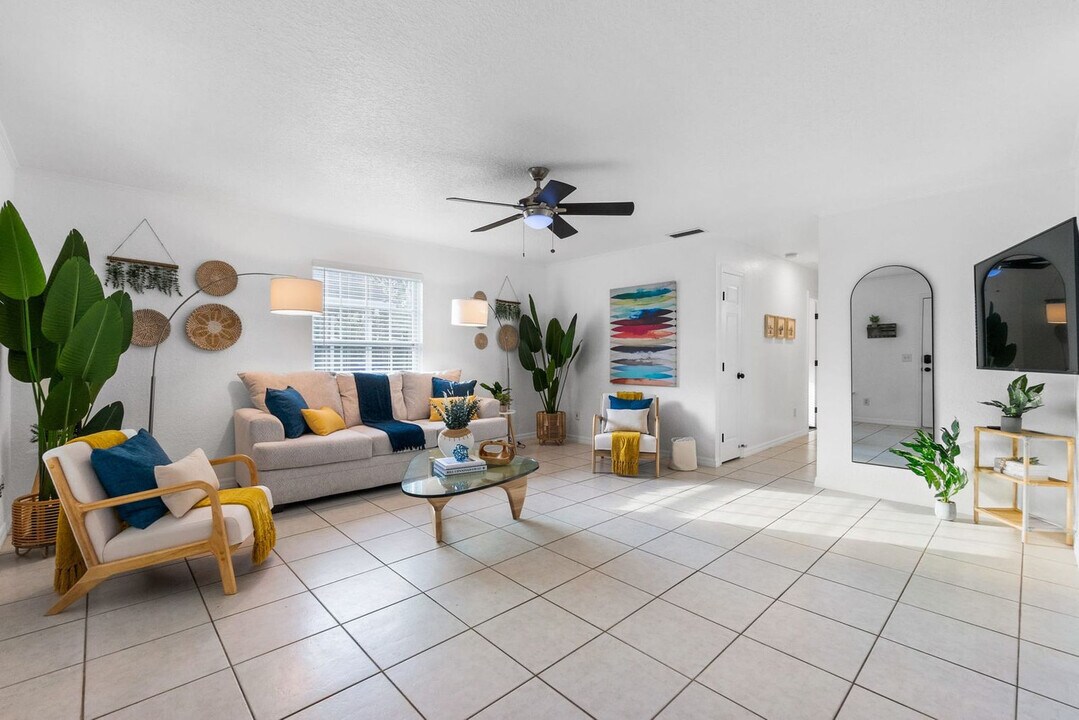 550 Lena St in St. Augustine, FL - Building Photo