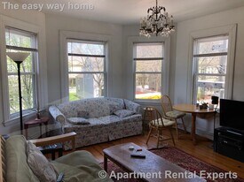 268 Broadway, Unit #2 in Cambridge, MA - Building Photo