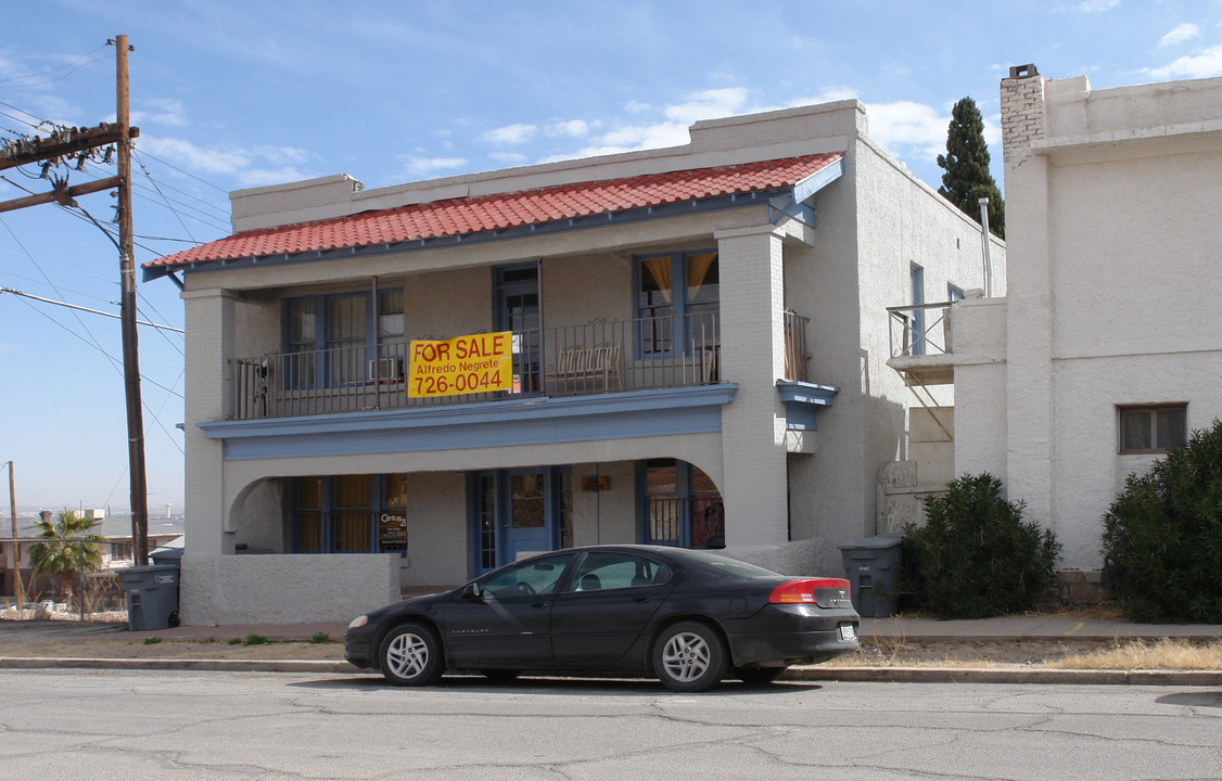 208 Crosby Ave in El Paso, TX - Foto de edificio