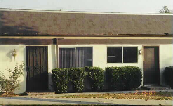 4798 Elderwood Ct in Riverside, CA - Foto de edificio