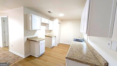 1917 Baker Rd NW in Atlanta, GA - Building Photo - Building Photo