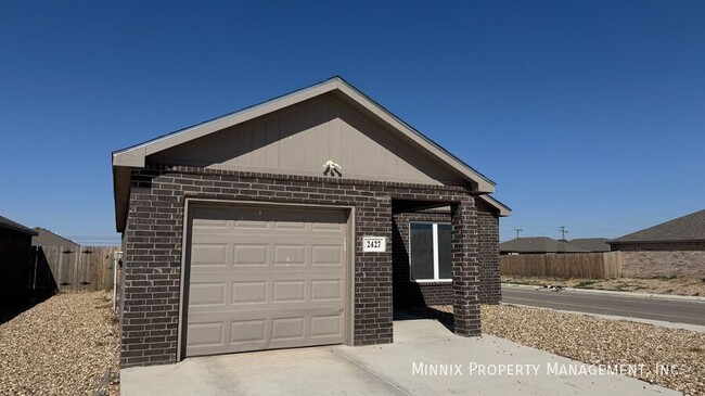 2427 N Ave O in Lubbock, TX - Building Photo - Building Photo