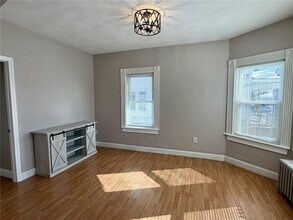 199 Morris Ave in Pawtucket, RI - Building Photo - Building Photo