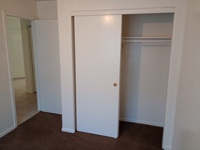 15580 S Moon Valley Rd in Arizona City, AZ - Building Photo - Building Photo