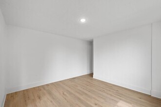 1111 McNeilly Ave in Pittsburgh, PA - Building Photo - Building Photo