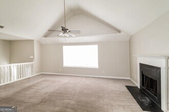 4240 Ward Bluff Dr in Ellenwood, GA - Building Photo - Building Photo