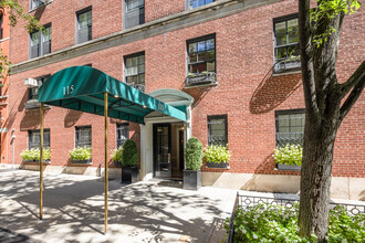 115 E 90th St in New York, NY - Building Photo - Building Photo