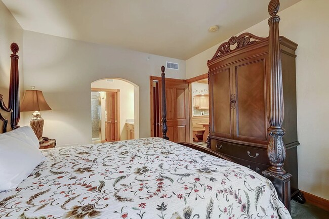 840 Bigler Ln, Unit 1015 in Midway, UT - Foto de edificio - Building Photo