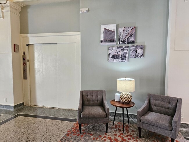 The Inman by Royse + Brinkmeyer in Champaign, IL - Building Photo - Building Photo