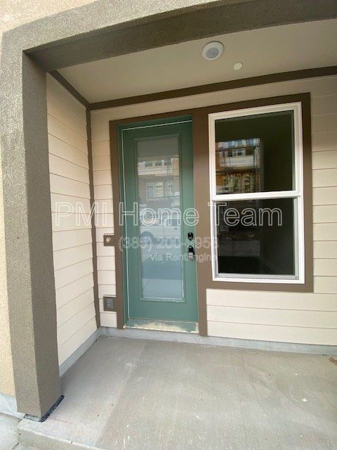 1490 W Kason Ct in Farmington, UT - Building Photo - Building Photo