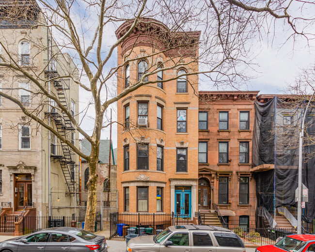 468 5th St in Brooklyn, NY - Foto de edificio - Building Photo