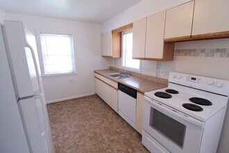 7554 Wyoming St in Kansas City, MO - Building Photo - Building Photo