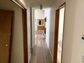 835 Paloma Ave in South Lake Tahoe, CA - Building Photo - Building Photo