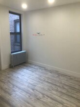 30-74-74 45th St in Queens, NY - Building Photo - Building Photo