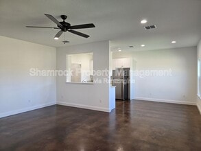 127 Windmill Wy in Robinson, TX - Building Photo - Building Photo