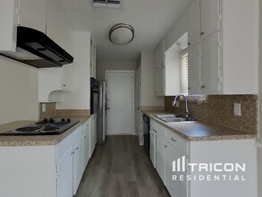 6212 Douglas Dr in Watauga, TX - Building Photo - Building Photo