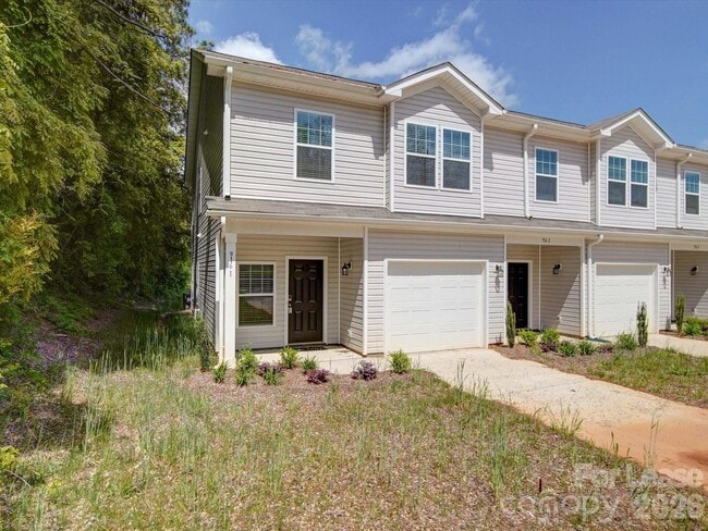 916 S Battleground Ave in Kings Mountain, NC - Building Photo - Building Photo