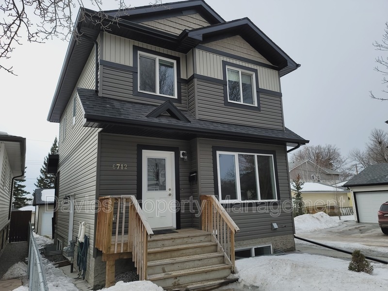 6712-6106 106 St in Edmonton, AB - Building Photo