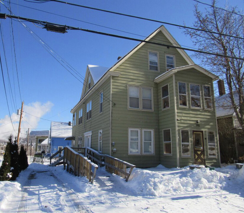 790 3rd Ave in Berlin, NH - Building Photo