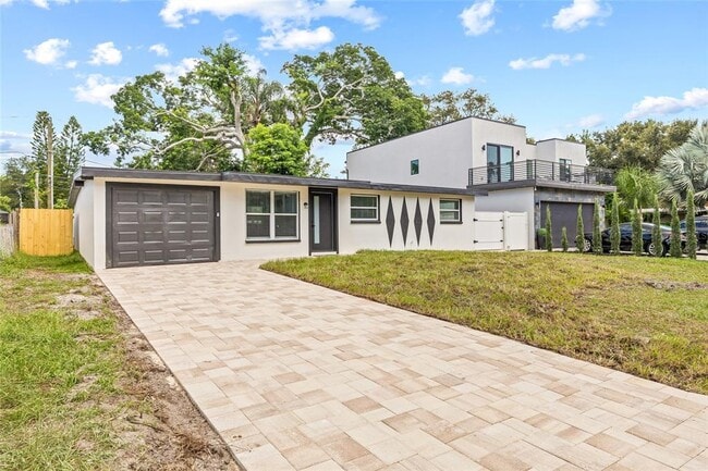 2134 Catalina Dr in Clearwater, FL - Building Photo - Building Photo