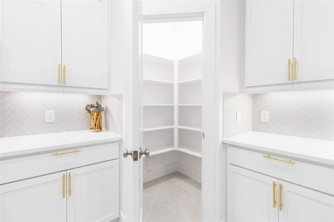 21111 Rio San Jose Ct