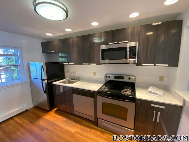 75 Wyman St