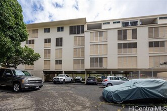 1099 Green St, Unit 203 in Honolulu, HI - Building Photo - Building Photo