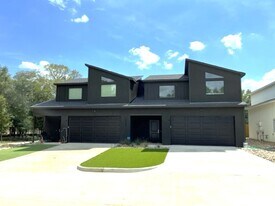 10565 Brothers Ln, Unit B in Flint, TX - Building Photo