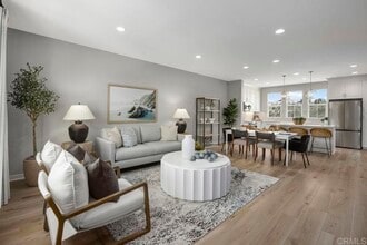 4672 Catmint Ln in Carlsbad, CA - Foto de edificio - Building Photo