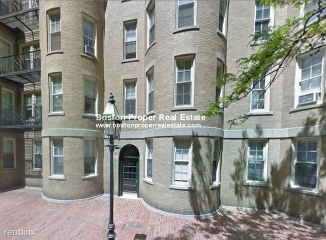 14 Clearway St-Unit -Apt 3 in Boston, MA - Building Photo - Building Photo