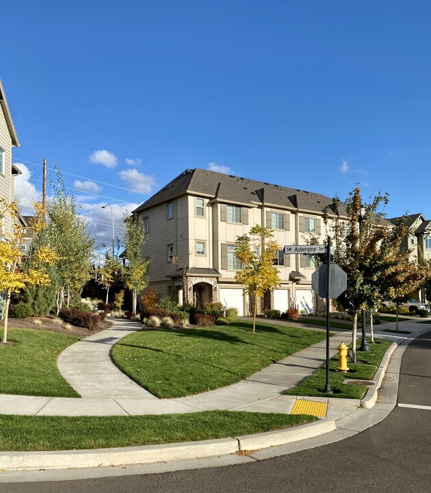 13344 SW Beach Plum Ter in Sherwood, OR - Foto de edificio