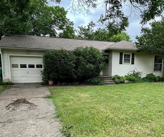 916 Emery St in Denton, TX - Building Photo - Building Photo