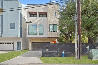 1704 Tabor St in Houston, TX - Building Photo - Building Photo